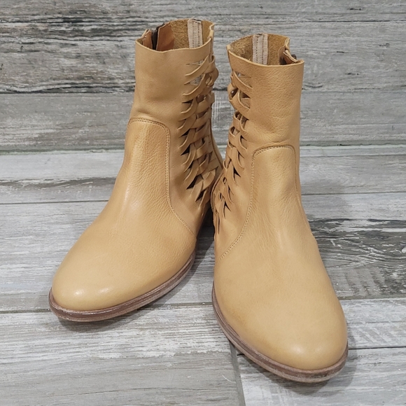 BASKE California "Cactus" Leather Woven Lattice Pattern Zip-Up Ankle Boots - Picture 6 of 16